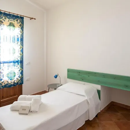 Welcomely - Il Borghetto 7 *